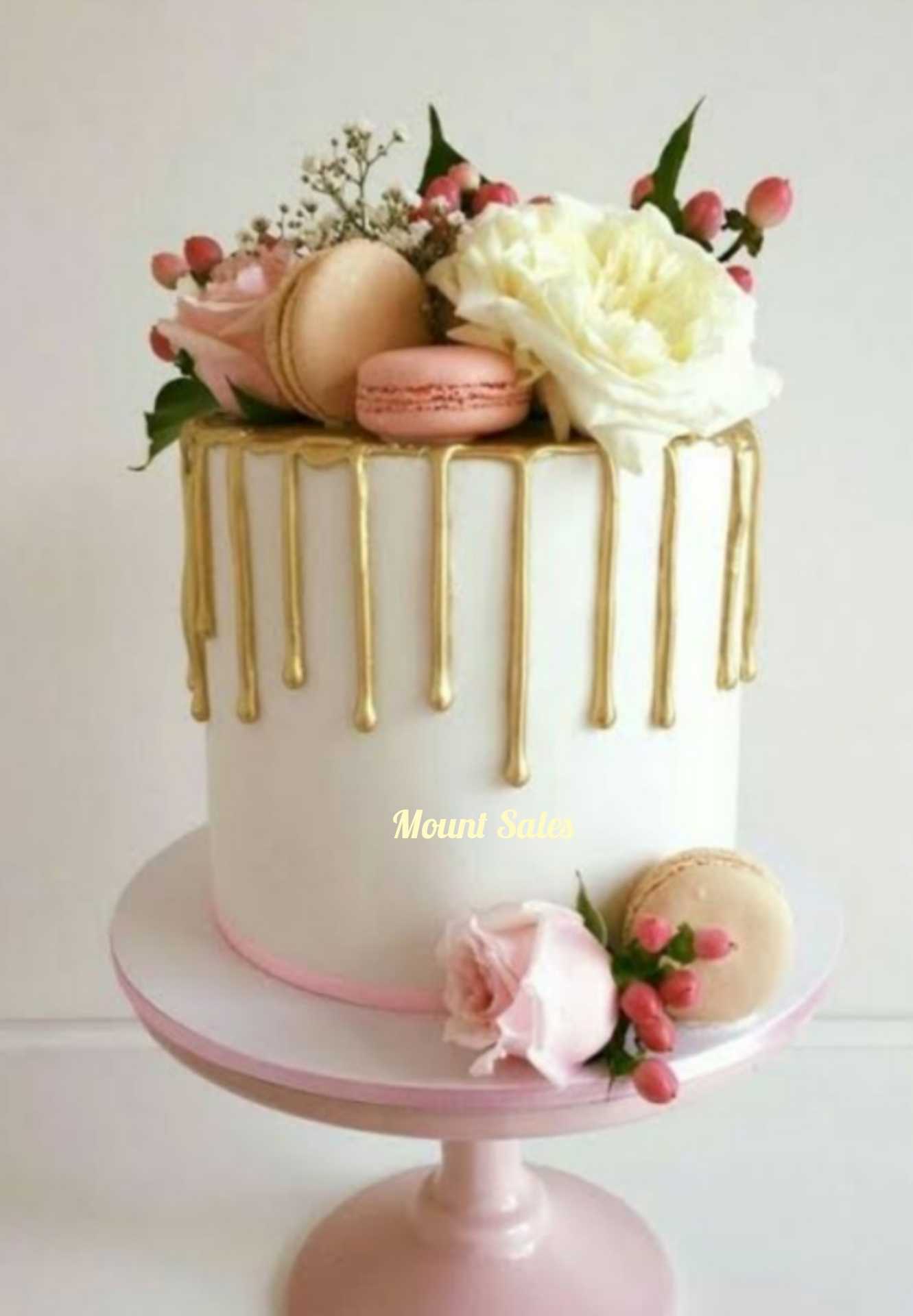 Premium RED N White Velvet Cake